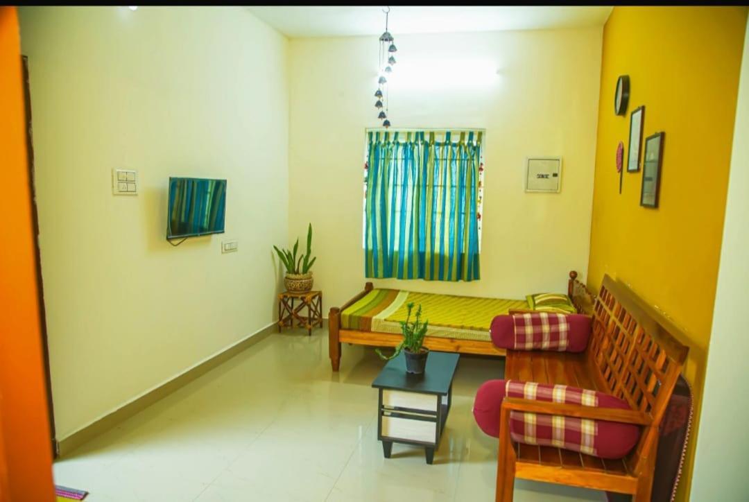 A Chettinad Villa In Coimbatore On The Way To Adiyogi And Nearer To Maruthamalai Exteriör bild