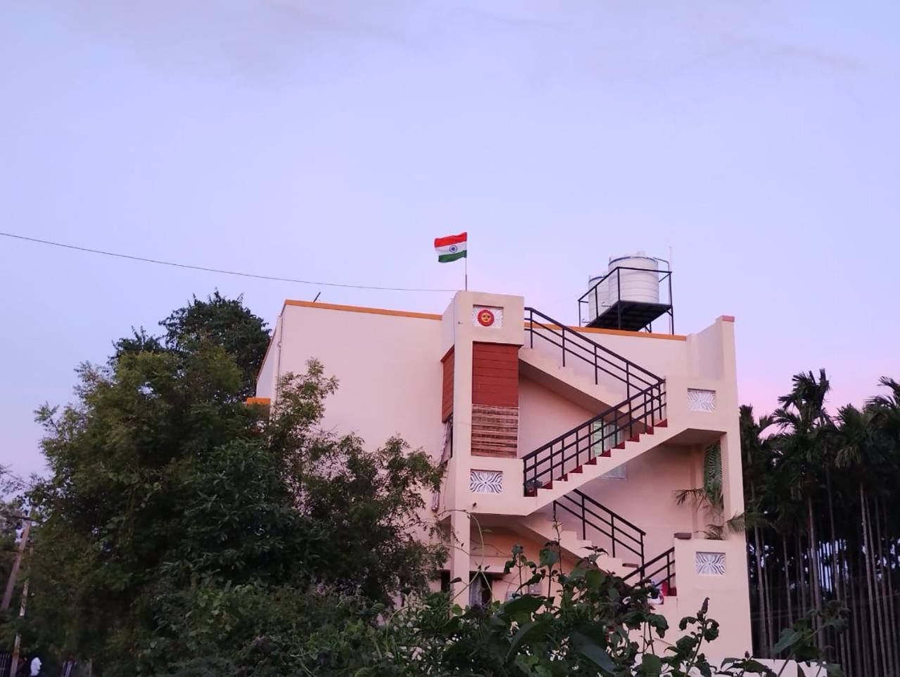 A Chettinad Villa In Coimbatore On The Way To Adiyogi And Nearer To Maruthamalai Exteriör bild